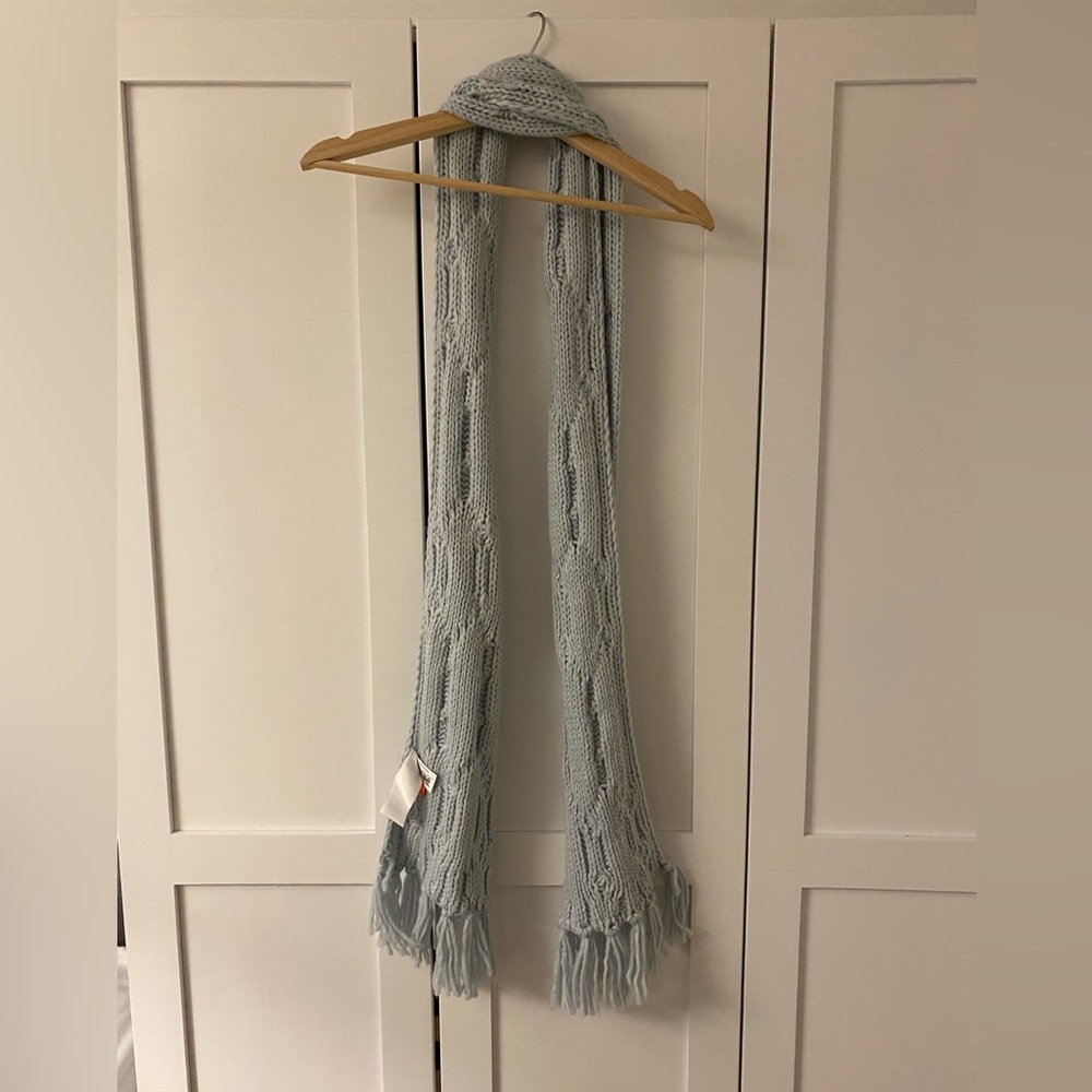 NWT Joe Fresh Light Blue Women’s Knitted Scarf Winter, Fall, comfy, classic